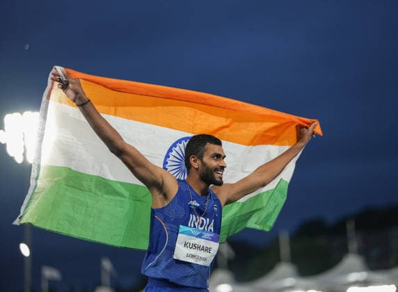 July 27, 2026, Glasgow, Scotland, United Kingdom: Glasgow, Scotland, United Kingdom. Sarvesh Kushare (India) celebrates after winning silver in the menÃ¢â‚¬â ¢s high jump during the Commonwealth Games 2026 at Scotstoun Stadium. Commonwealth Games Glasgow 2026  - ZUMAk197 20260727_zsp_k197_013 Copyright: xRanjithxKumarx