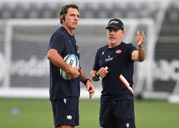 The Oriam, Edinburgh. New Attack Coach Tim Sampson with Edinburgh Rugby Defence Coach Brad Davis Edinburgh Rugby Training and press conference, PK, Pressekonferenz Rugby Union, Oriam, Edinburgh, Scotland, UK - 28 Jul 2026Edinburgh Hive Stadium United Kingdom  Copyright: xNeilxHanna Shutterstockx 17017414ab