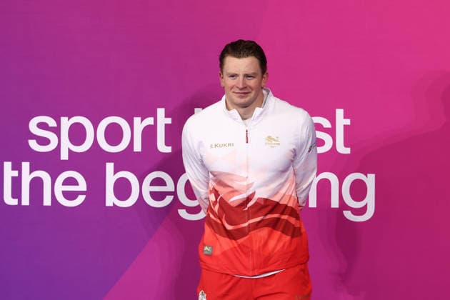 July 27, 2026, Glasgow, Scotland, Great Britain: ADAM RAMSAY-PEATY of England poses with the bronze medal during the Swimming Men s 50m Breaststroke Medal Ceremony of the Commonwealth Games Glasgow 2026 at the Tollcross International Swimming Centre in Glasgow, Scotland. Glasgow Great Britain - ZUMAc179 20260727_zep_c179_508 Copyright: xMickaelxChavetx
