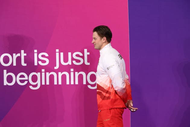July 27, 2026, Glasgow, Scotland, Great Britain: ADAM RAMSAY-PEATY of England poses with the bronze medal during the Swimming Men s 50m Breaststroke Medal Ceremony of the Commonwealth Games Glasgow 2026 at the Tollcross International Swimming Centre in Glasgow, Scotland. Commowealth Games 2026: Swimming  - ZUMAc179 20260727_zep_c179_510 Copyright: xMickaelxChavetx