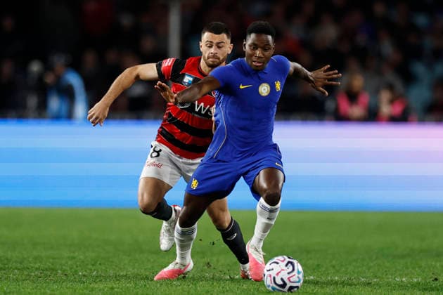 SOCCER CHELSEA WANDERERS, Dario Essugo of Chelsea controls the ball during the Sydney Super Cup match between Chelsea FC and the Western Sydney Wanderers FC at Accor Stadium in Sydney, Tuesday, July 28, 2026. ( NO ARCHIVING, EDITORIAL USE ONLY SYDNEY NEW SOUTH WALES AUSTRALIA  Copyright: xMARKxEVANSx 20260728188701337871