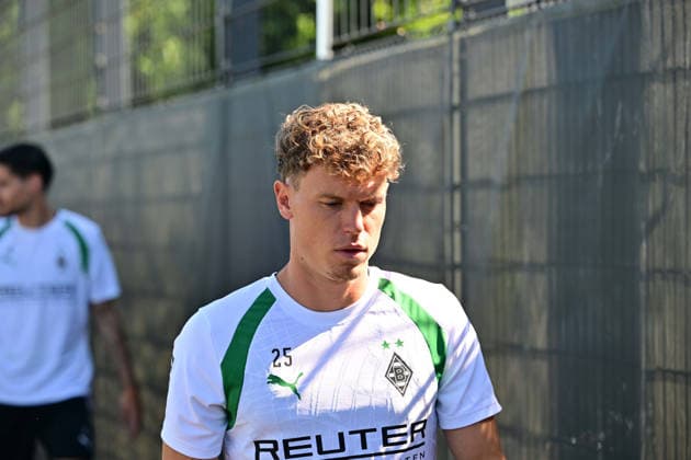 28.07.2026; Moenchengladbach; Fussball, Herren, Saison 2026 2027, Training Borussia Moenchengladbach Robin Hack (Gladbach) DFL regulations prohibit any use of photographs as image sequences and or quasi-video. ista-Borussia-Park NRW Deutschland *** July 28, 2026, Mönchengladbach, Soccer, Men s, 2026–2027 Season, Borussia Mönchengladbach Training, Robin Hack, Gladbach. DFL regulations prohibit any use of photographs as image sequences and or quasi-video content at Borussia Park, NRW, Germany