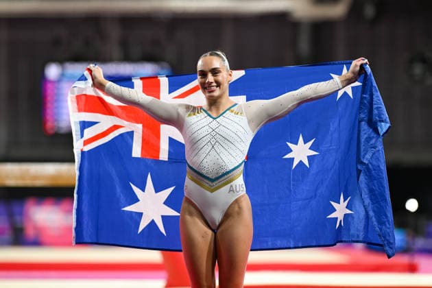 COM26 ARTISTIC GYMNASTICS, Breanna Scott of Australia poses for photographs after winning the Artistic Gymnastics Women™s Balance Bean Final during the Glasgow 2026 Commonwealth Games at the Glasgow International Arena in Glasgow, Scotland, Tuesday, July 28, 2026. ( NO ARCHIVING, EDITORIAL USE ONLY Glasgow Scotland United Kingdom  Copyright: xLUKASxCOCHx 20260728122479378885