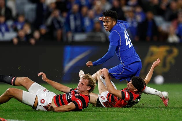SOCCER CHELSEA WANDERERS, Estevao Willian of Chelsea watches his shot go wide during the Sydney Super Cup match between Chelsea FC and the Western Sydney Wanderers FC at Accor Stadium in Sydney, Tuesday, July 28, 2026. ( NO ARCHIVING, EDITORIAL USE ONLY SYDNEY NEW SOUTH WALES AUSTRALIA  Copyright: xMARKxEVANSx 20260728131067540418