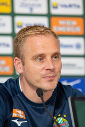 SOCCER - UEFA ECL, Rapid vs Santa Coloma VIENNA,AUSTRIA,28.JUL.26 - SOCCER - UEFA Conference League, qualification, SK Rapid Wien vs FC Santa Coloma, preview, press conference, PK, Pressekonferenz Rapid. Image shows head coach Johannes Hoff Thorup (Rapid).  GEPAxpictures xGabrielxLopez