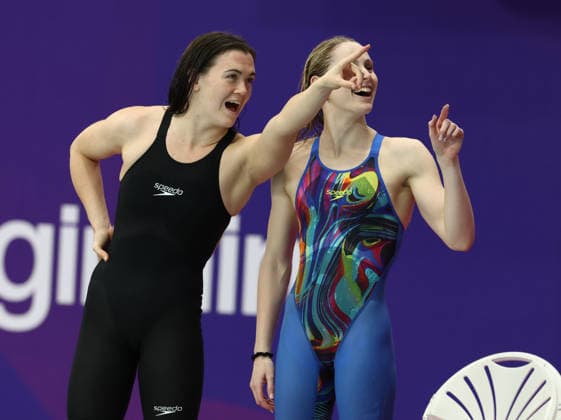 July 27, 2026, Glasgow, Scotland, Great Britain: ERIKA FAIRWEATHER and CAITLIN DEANS of Team New Zealand in the Swimming Women s 4x200m Freestyle Relay Final of the Commonwealth Games Glasgow 2026 at the Tollcross International Swimming Centre in Glasgow, Scotland. Commowealth Games 2026: Swimming  - ZUMAc179 20260727_zep_c179_568 Copyright: xMickaelxChavetx