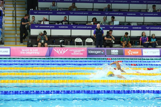 July 27, 2026, Glasgow, Scotland, Great Britain: Team Australia leads, Team England is behind during the Swimming Women s 4x200m Freestyle Relay Final of the Commonwealth Games Glasgow 2026 at the Tollcross International Swimming Centre in Glasgow, Scotland. Commowealth Games 2026: Swimming  - ZUMAc179 20260727_zep_c179_606 Copyright: xMickaelxChavetx