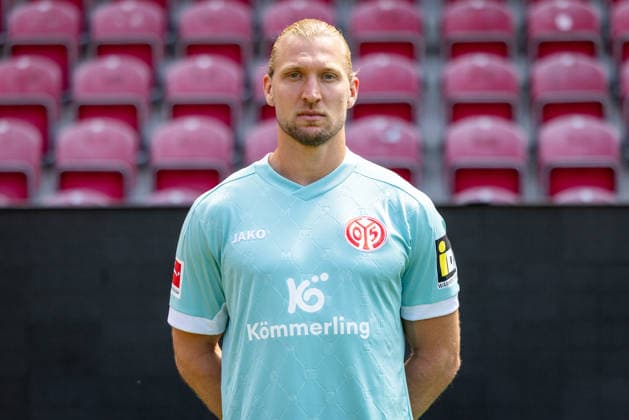 Fussball - Porträttermin 2026 2027 - 1. FSV Mainz 05 - 23.07.26, Robin Zentner - 1. FSV Mainz 05, 1.BL, Porträttermin 2026 2027, - *** Soccer Profile 2026 2027 1 FSV Mainz 05 23 07 26, Robin Zentner 1 FSV Mainz 05, 1 Bundesliga, Profile 2026 2027,