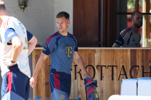 Joshua Kimmich (FC Bayern Muenchen, 06), GER, Oeffentliches Training, FC Bayern Muenchen, Fussball, Saison 2026 2027, 28.07.2026, GER, Oeffentliches Training, FC Bayern Muenchen, Fussball, Saison 2026 2027, 28.07.2026 Rottach-Egern *** Joshua Kimmich, FC Bayern Munich, 06, GER, Open Practice, FC Bayern Munich, Soccer, 2026–2027 Season, July 28, 2026, GER, Open Practice, FC Bayern Munich, Soccer, 2026–2027 Season, July 28, 2026, Rottach-Egern Copyright: xEibner-Pressefoto JennixMaulx EP_JML