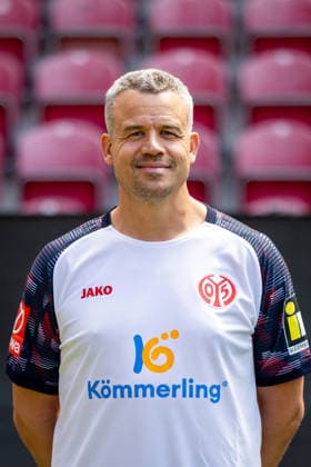 Fussball - Porträttermin 2026 2027 - 1. FSV Mainz 05 - 23.07.26, Steffen Tröster (Leitung Physiotherapie) - 1. FSV Mainz 05, 1.BL, Porträttermin 2026 2027, - *** Soccer Profile Session 2026–2027 1 FSV Mainz 05 23 07 26, Steffen Tröster, Head of Physical Therapy at 1 FSV Mainz 05, 1st Bundesliga, Profile Session 2026–2027,