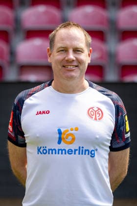 Fussball - Porträttermin 2026 2027 - 1. FSV Mainz 05 - 23.07.26, Stefan Kamilli (Physiotherapeut) - 1. FSV Mainz 05, 1.BL, Porträttermin 2026 2027, - *** Soccer Profile Session 2026 2027 1 FSV Mainz 05 23 07 26, Stefan Kamilli, Physical Therapist, 1 FSV Mainz 05, 1 Bundesliga, Profile Session 2026 2027,