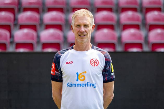 Fussball - Porträttermin 2026 2027 - 1. FSV Mainz 05 - 23.07.26, Axel Busenkell (Leitung Rehabilitation) - 1. FSV Mainz 05, 1.BL, Porträttermin 2026 2027, - *** Soccer Profile Session 2026–2027 1 FSV Mainz 05 23 07 26, Axel Busenkell, Head of Rehabilitation at 1 FSV Mainz 05, 1. Bundesliga, Profile Session 2026–2027,