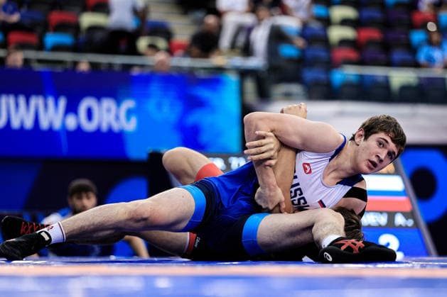 U17, U 17 Wrestling World Championships 71kg GR - Aslan Dzuev (RUS) df. Roman Ivanyk (UKR) *** U17 Wrestling World Championships, 71 kg Greco-Roman: Aslan Dzuev (RUS) defeated Roman Ivanyk (UKR) by fall Copyright: xKostadinxAndonovx UWW-U17-WC-BAKU-2026