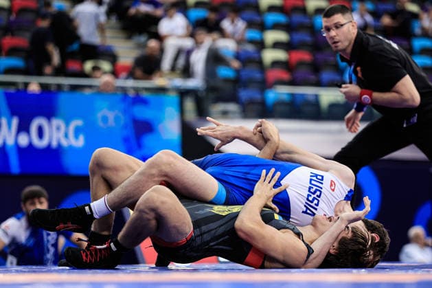 U17, U 17 Wrestling World Championships 71kg GR - Aslan Dzuev (RUS) df. Roman Ivanyk (UKR) *** U17 Wrestling World Championships, 71 kg Greco-Roman: Aslan Dzuev (RUS) defeated Roman Ivanyk (UKR) by fall Copyright: xKostadinxAndonovx UWW-U17-WC-BAKU-2026