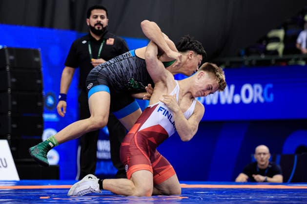 U17, U 17 Wrestling World Championships 71kg GR - Kristiyan Georgiev Krastev (BUL) df. Eeli Anton Ojala (FIN) *** U17 Wrestling World Championships, 71 kg, Greco-Roman: Kristiyan Georgiev Krastev (BUL) defeated Eeli Anton Ojala (FIN) Copyright: xKostadinxAndonovx UWW-U17-WC-BAKU-2026