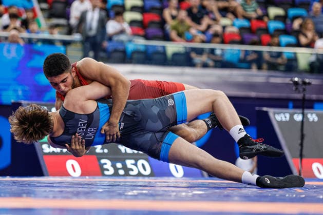 U17, U 17 Wrestling World Championships 92kg GR - Hlib Yevsieiev (UKR) df. Zohrab Safarov (AZE) *** U17 Wrestling World Championships, 92 kg Greco-Roman: Hlib Yevsieiev (UKR) defeated Zohrab Safarov (AZE) Copyright: xKostadinxAndonovx UWW-U17-WC-BAKU-2026