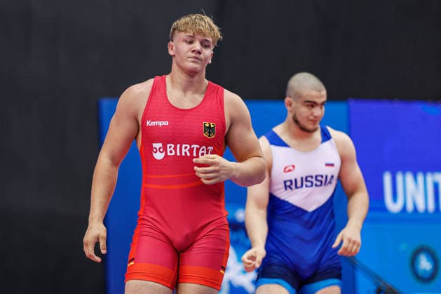 U17, U 17 Wrestling World Championships 92kg GR - Sascha Schwab (GER) df. Aslan Kardanov (RUS) *** U17 Wrestling World Championships, 92 kg, Greco-Roman: Sascha Schwab (GER) def. Aslan Kardanov (RUS) Copyright: xKostadinxAndonovx UWW-U17-WC-BAKU-2026
