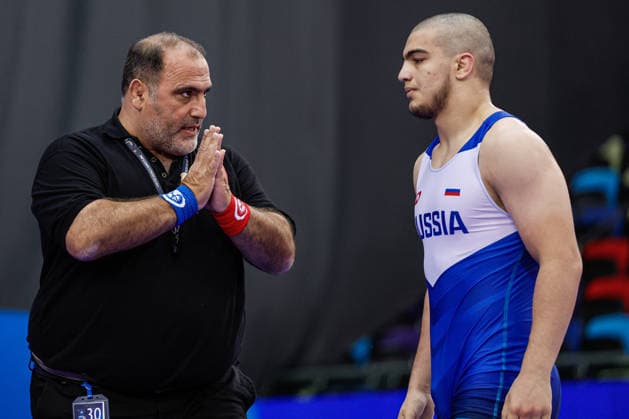U17, U 17 Wrestling World Championships Referee *** U17 Wrestling World Championships Referee Copyright: xKostadinxAndonovx UWW-U17-WC-BAKU-2026
