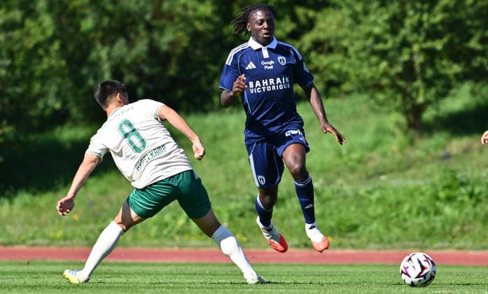 28.07.2026 - Fussball - Saison 2026 2027 - Testspiel Freundschaftsspiel Vorbereitungsspiel - Paris FC - SpVgg Greuther Fürth ( Kleeblatt ) - - Sportfoto Zink - xwoxzix - regulations prohibit any use of photographs as image sequences and or quasi-video - only for editorial use - Shinta Appelkamp (8, SpVgg Greuther Fürth ) Rudy Matondo (23, Paris FC) *** July 28, 2026 Soccer Season 2026–2027 Exhibition Match Friendly Match Preseason Match Paris FC vs. SpVgg Greuther Fürth Kleeblatt Sports Photo by Zink xwoxzix; regulations prohibit any use of photographs as image sequences and or quasi-video; for editorial use only. Shinta AppelMatch 8, SpVgg Greuther Fürth, Rudy Matondo 23, Paris FC