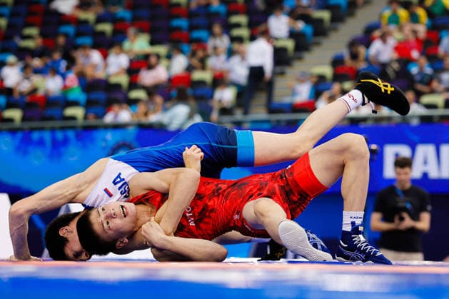 U17, U 17 Wrestling World Championships 48kg GR - Soltan Iusupov (RUS) df. Ali Almas (KAZ) *** U17 Wrestling World Championships, 48 kg Greco-Roman: Soltan Iusupov (RUS) defeated Ali Almas (KAZ) Copyright: xKostadinxAndonovx UWW-U17-WC-BAKU-2026