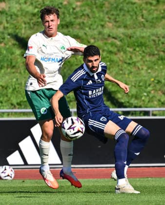 28.07.2026 - Fussball - Saison 2026 2027 - Testspiel Freundschaftsspiel Vorbereitungsspiel - Paris FC - SpVgg Greuther Fürth ( Kleeblatt ) - - Sportfoto Zink - xwoxzix - regulations prohibit any use of photographs as image sequences and or quasi-video - only for editorial use - Lukas Reich (2, SpVgg Greuther Fürth ) Pierre Lees???Melou (33, Paris FC) *** July 28, 2026 Soccer Season 2026–2027 Exhibition Match Friendly Match Preseason Match Paris FC SpVgg Greuther Fürth Kleeblatt Sports Photo Zink xwoxzix Regulations prohibit any use of photographs as image sequences and or quasi-video; for editorial use only. Lukas Reich 2, SpVgg Greuther Fürth Pierre Lees Melou 33, Paris FC