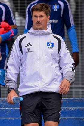 Trainer Merlin Polzin ( HSV ) Deutschland , Hamburg , Trainingsgelände am Volkspark Fussball , 1. Bundesliga , Training des HSV *** Coach Merlin Polzin, HSV Germany, Hamburg, Volkspark Soccer Training Facility, Bundesliga 1, HSV Training