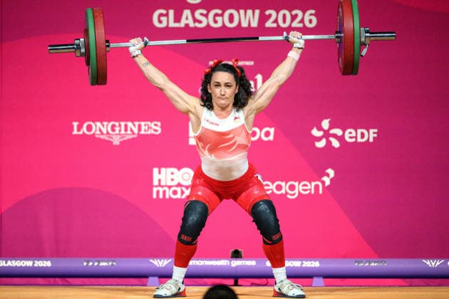 July 28, 2026, Glasgow, Scotland: Englands Sarah Davies SMALE in action..Womens Snatch Weightlifting. 67Kg.Glasgow Commonwealth Games at Tollcross International swimming Centre Glasgow, Scotland on Tuesday 28th July 2026. Glasgow Scotland - ZUMAr144 20260728_zap_r144_007 Copyright: xJaynexRussellx