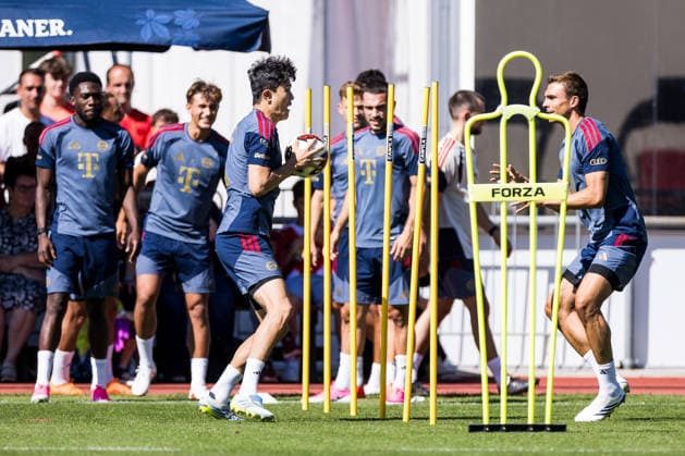 ROTTACH-EGERN, GERMANY - JULY 28: Min-Jae Kim (FC Bayern Muenchen, 3) and Joao Palhinha (FC Bayern Muenchen, 16) passing the ball between each other during a training session at trainings camp in Rottach-Egern of season 2026 27 at Stadion am Birkenmoos on July 28, 2026 in Rottach-Egern, Germany. Bavaria Germany Copyright: xSteffiexWunderlx