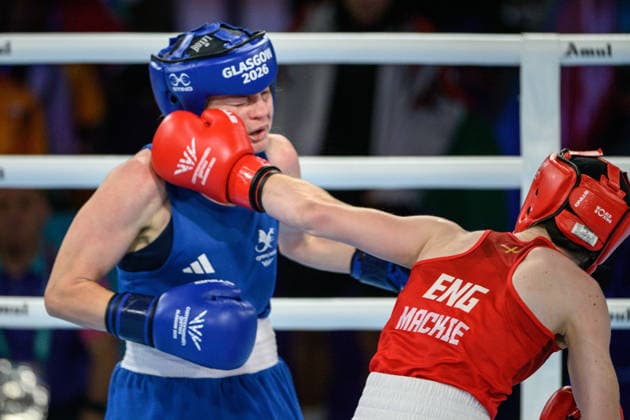 July 28, 2026, Glasgow, Scotland: Lauren MACKIE of England Bets Helen Jones from Wales (blue) Glasgow Commonwealth Games at Tollcross International swimming Centre Glasgow, Scotland on Tuesday 28th July 2026. Glasgow Scotland - ZUMAr144 20260728_zap_r144_038 Copyright: xJaynexRussellx