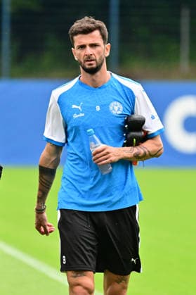 28.07.2026, Fußball, Herren, 2.BL, Saison 2026 2027, Training Holstein Kiel Giorgi Kvilitaia Kiel, Projensdorf Projensdorf, Trainigsplatz Schleswig-Holstein Deutschland *** July 28, 2026, Soccer, Men s, 2nd Division, 2026–2027 Season, Holstein Kiel Training: Giorgi Kvilitaia, Kiel, Projensdorf, Projensdorf, Training Field, Schleswig-Holstein, Germany