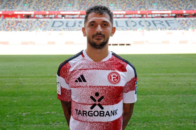 Düsseldorf , Deutschland, 3. Fussball Bundesliga Saison 2026 2027 Matthias Zimmermann ; Fortuna Düsseldorf 1895 ; 3.Liga, Porträttermin 2026 2027, *** Düsseldorf, Germany, 2026–2027 Bundesliga Season, Matthias Zimmermann, Fortuna Düsseldorf 1895, 3. Liga, Photo Shoot 2026–2027,