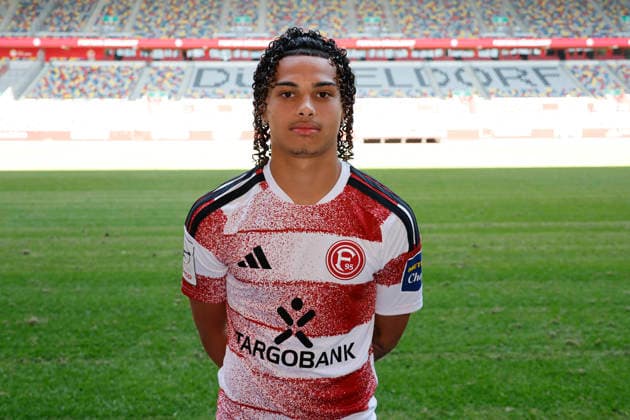 Düsseldorf , Deutschland, 3. Fussball Bundesliga Saison 2026 2027 Kilian Sauck ; Fortuna Düsseldorf 1895 ; 3.Liga, Porträttermin 2026 2027, *** Düsseldorf, Germany, 2026–2027 Bundesliga Season, Kilian Sauck, Fortuna Düsseldorf 1895, 3. Liga, Photo Shoot 2026–2027,