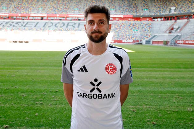 Düsseldorf , Deutschland, 3. Fussball Bundesliga Saison 2026 2027 Zlatko MuhoviÄ‡ ; Fortuna Düsseldorf 1895 ; 3.Liga, Porträttermin 2026 2027, *** Düsseldorf, Germany, 2026–2027 Bundesliga Season, Zlatko Muhovic, Fortuna Düsseldorf 1895, 3. Liga, Photo Shoot 2026–2027,