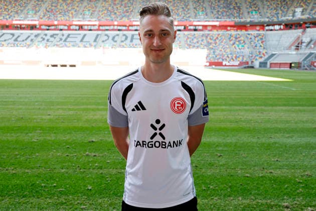 Düsseldorf , Deutschland, 3. Fussball Bundesliga Saison 2026 2027 Fynn Müller ; Fortuna Düsseldorf 1895 ; 3.Liga, Porträttermin 2026 2027, *** Düsseldorf, Germany, 2026–2027 Bundesliga Season, Fynn Müller, Fortuna Düsseldorf 1895, 3. Liga, Photo Shoot 2026–2027,