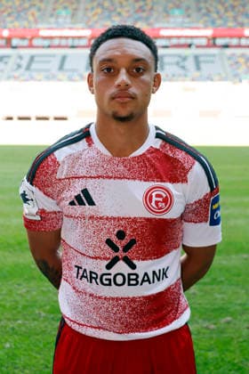 Düsseldorf , Deutschland, 3. Fussball Bundesliga Saison 2026 2027 Steven van der Sloot ; Fortuna Düsseldorf 1895 ; 3.Liga, Porträttermin 2026 2027, *** Düsseldorf, Germany, 2026–2027 Bundesliga Season, Steven van der Sloot, Fortuna Düsseldorf 1895, 3. Liga, Photo Shoot 2026–2027,