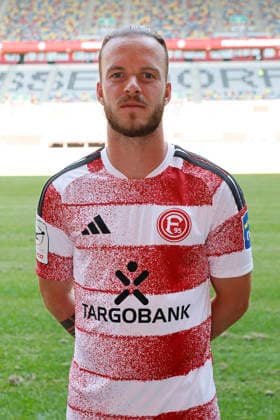 Düsseldorf , Deutschland, 3. Fussball Bundesliga Saison 2026 2027 Jorrit Hendrix ; Fortuna Düsseldorf 1895 ; 3.Liga, Porträttermin 2026 2027, *** Düsseldorf, Germany, 2026–2027 Bundesliga Season, Jorrit Hendrix, Fortuna Düsseldorf 1895, 3. Liga, Photo Shoot 2026–2027,
