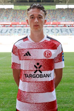 Düsseldorf , Deutschland, 3. Fussball Bundesliga Saison 2026 2027 Lukas Eixler ; Fortuna Düsseldorf 1895 ; 3.Liga, Porträttermin 2026 2027, *** Düsseldorf, Germany, 2026–2027 Bundesliga Season, Lukas Eixler, Fortuna Düsseldorf 1895, 3. Liga, Photo Shoot 2026–2027,