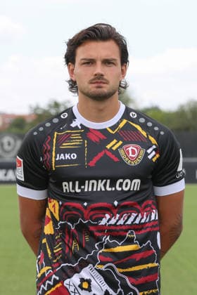 28.07.2026, xtgx, Fussball 2. Bundesliga, SG Dynamo Dresden Fototermin emspor, v.l. Tim Schreiber Porträttermin Dresden *** July 28, 2026, xtgx, Soccer 2. Bundesliga, SG Dynamo Dresden photo shoot for emspor, from left: Tim Schreiber portrait shoot in Dresden