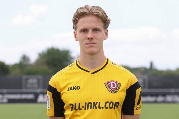 28.07.2026, xtgx, Fussball 2. Bundesliga, SG Dynamo Dresden Fototermin emspor, v.l. Till Neininger Porträttermin Dresden *** July 28, 2026, xtgx, Soccer 2. Bundesliga, SG Dynamo Dresden Photo Shoot for emspor, from left: Till Neininger Portrait Session in Dresden