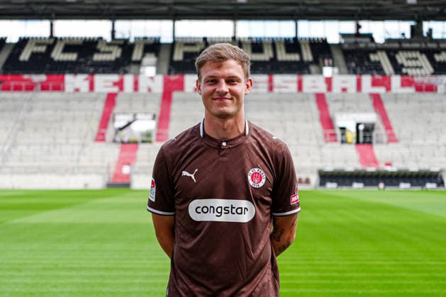 David Nemeth (FC St. Pauli, 04) GER, FC St. Pauli, Fussball, 28.07.2026 GER, FC St. Pauli, Fussball, 28.07.2026 Hamburg *** David Nemeth, FC St. Pauli, 04 GER, FC St. Pauli, soccer, team photo, July 28, 2026 GER, FC St. Pauli, soccer, team photo, July 28, 2026 Hamburg Copyright: xEibner-Pressefoto MarcelxvonxFehrnx EP_MFN