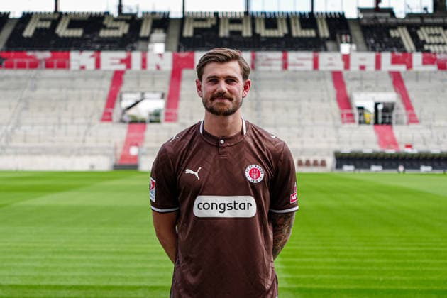 Connor Metcalfe (FC St. Pauli, 24) GER, FC St. Pauli, Fussball, 28.07.2026 GER, FC St. Pauli, Fussball, 28.07.2026 Hamburg *** Connor Metcalfe, FC St. Pauli, 24 (GER), FC St. Pauli, soccer, team photo, July 28, 2026 (GER), FC St. Pauli, soccer, team photo, July 28, 2026, Hamburg Copyright: xEibner-Pressefoto MarcelxvonxFehrnx EP_MFN