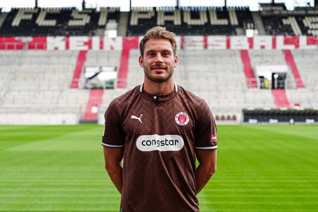 Lars Ritzka (FC St. Pauli, 21) GER, FC St. Pauli, Fussball, 28.07.2026 GER, FC St. Pauli, Fussball, 28.07.2026 Hamburg *** Lars Ritzka FC St. Pauli, 21 GER, FC St. Pauli, soccer, team photo, July 28, 2026 GER, FC St. Pauli, soccer, team photo, July 28, 2026 Hamburg Copyright: xEibner-Pressefoto MarcelxvonxFehrnx EP_MFN