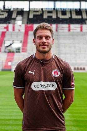 Lars Ritzka (FC St. Pauli, 21) GER, FC St. Pauli, Fussball, 28.07.2026 GER, FC St. Pauli, Fussball, 28.07.2026 Hamburg *** Lars Ritzka FC St. Pauli, 21 GER, FC St. Pauli, soccer, team photo, July 28, 2026 GER, FC St. Pauli, soccer, team photo, July 28, 2026 Hamburg Copyright: xEibner-Pressefoto MarcelxvonxFehrnx EP_MFN
