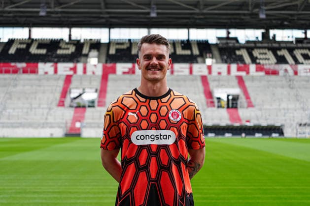 Simon Spari (FC St. Pauli, 30) GER, FC St. Pauli, Fussball, 28.07.2026 GER, FC St. Pauli, Fussball, 28.07.2026 Hamburg *** Simon Spari, FC St. Pauli, 30 GER, FC St. Pauli, soccer, team photo, July 28, 2026 GER, FC St. Pauli, soccer, team photo, July 28, 2026 Hamburg Copyright: xEibner-Pressefoto MarcelxvonxFehrnx EP_MFN