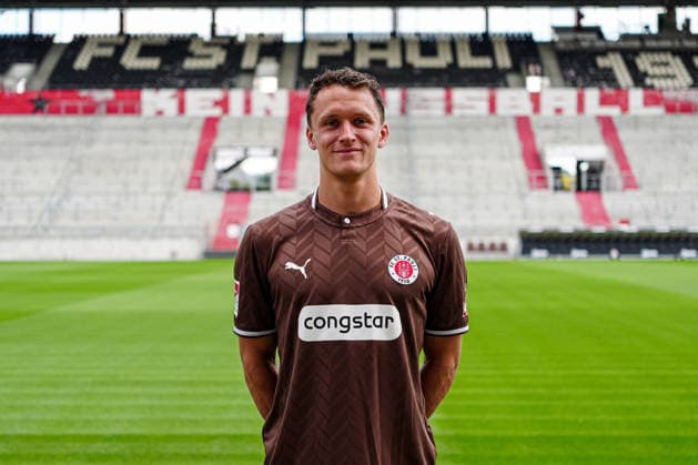 Martijn Kaars (FC St. Pauli, 19) GER, FC St. Pauli, Fussball, 28.07.2026 GER, FC St. Pauli, Fussball, 28.07.2026 Hamburg *** Martijn Kaars FC St. Pauli, 19 GER, FC St. Pauli, soccer, team photo, July 28, 2026 GER, FC St. Pauli, soccer, team photo, July 28, 2026 Hamburg Copyright: xEibner-Pressefoto MarcelxvonxFehrnx EP_MFN
