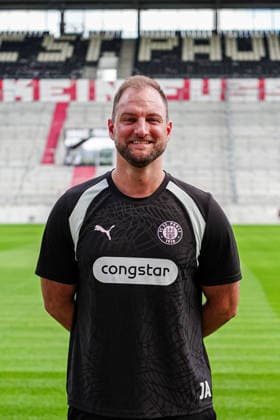 Jan Altmeyer (FC St. Pauli, Physiotherapeut) GER, FC St. Pauli, Fussball, 28.07.2026 GER, FC St. Pauli, Fussball, 28.07.2026 Hamburg *** Jan Altmeyer, FC St. Pauli, Physical Therapist, GER, FC St. Pauli, Soccer, Team Photo, July 28, 2026, GER, FC St. Pauli, Soccer, Team Photo, July 28, 2026, Hamburg Copyright: xEibner-Pressefoto MarcelxvonxFehrnx EP_MFN