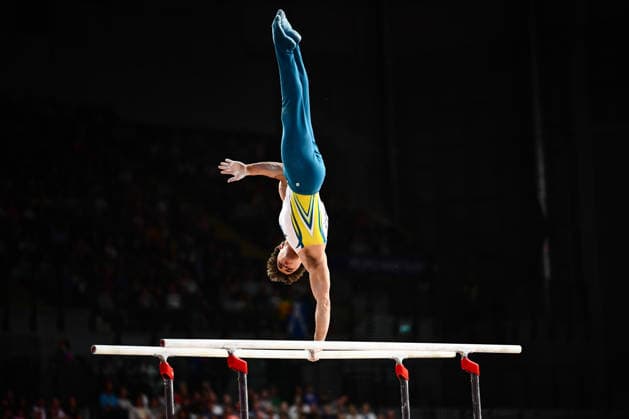 Glasgow 2026 Commonwealth Games Picture by Olly Hassell SWpix.com - 28 07 2026 - Glasgow 2026 Commonwealth Games - Artistic Gymnastics - Glasgow International Arena, Glasgow, Scotland - Men s Parallel Bars Final - Jesse Moore of Australia Copyright: x xSWpix.comx(t axPhotographyxHubxLtd)xOllyxHassell SWpix.comx SWP-3418-0030