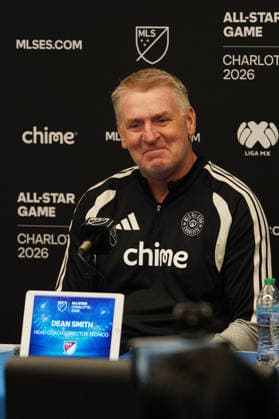 Major League Soccer MLS, Fussball Herren, USA coach Dean Smith speaks during a press conference, PK, Pressekonferenz in Charlotte, United States, 28 July 2026. The 2026 All-Star Game between MLS and Liga MX All-Stars will be played on July 29, 2026, at Bank of America Stadium. Friendly Match: MLS vs. Liga MX All-Stars !ACHTUNG: NUR REDAKTIONELLE NUTZUNG!  Copyright: xKennethxFernándezx AME3682 20260728-55021015056_1