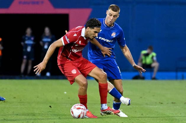 ZAGREB; CROATIA - JULY 28: Furkan Dursun of Thun (L) in action against Gabriel Vidovic of Dinamo Zagreb (R) during the UEFA Champions League QR-2 second match between Dinamo Zagreb (CRO) and Thun (SUI) at Stadion Maksimir, Zagreb on July 28, 2026 in Zagreb, Croatia. (Photo by Igor Kupljenik Sports Press Photo).  Copyright: xIgorxKupljenikx xSPPx Sportspressphoto_SPR198048