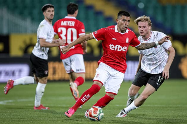 Football - UEFA Conference League - Second qualifying round - FC CSKA 1948 - FC Spartak Trnava - 28.07.2026 Hector Cuellar and Tijmen Wildeboer Copyright: xYulianxTodorovx